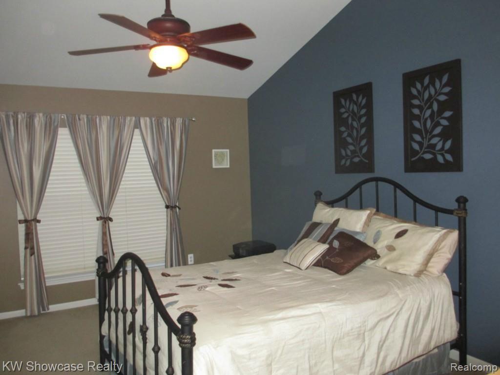 27650 Cromwell Road Novi, MI 48374 - Photo 28 of 39 IMG_0272.jpg
