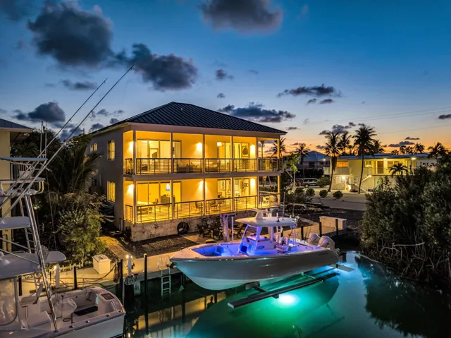 $3,795,000 | 96 West Plaza Del Sol, Islamorada, FL 33036