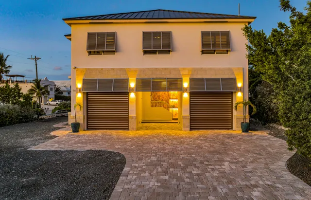 $3,795,000 | 96 West Plaza Del Sol, Islamorada, FL 33036