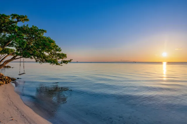 $3,795,000 | 96 West Plaza Del Sol, Islamorada, FL 33036