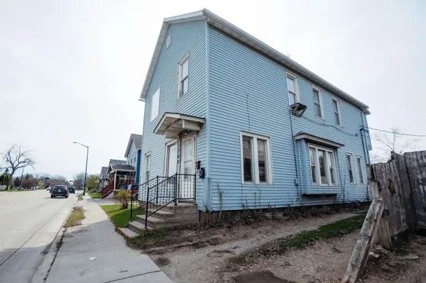 $133,900 | 164 East Johnson Street, Fond du Lac, WI 54935