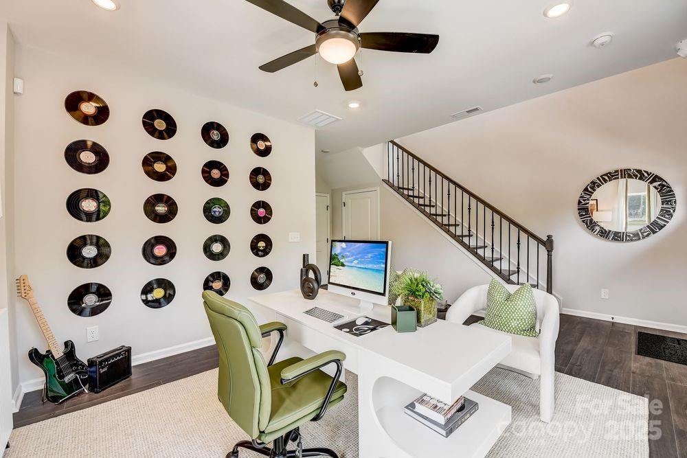 316 Catawba Avenue Davidson, NC 28036 - Photo 9 of 40 a view of a livingroom with furniture and entryway