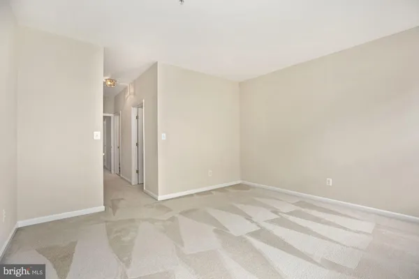 $3,150 | 2664 Manhattan Place, Unit 105, Vienna, VA 22180