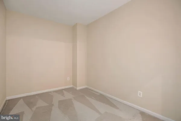 $3,150 | 2664 Manhattan Place, Unit 105, Vienna, VA 22180