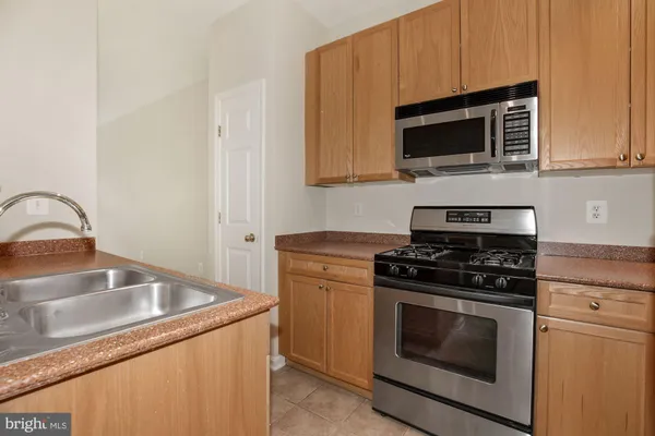 $3,150 | 2664 Manhattan Place, Unit 105, Vienna, VA 22180
