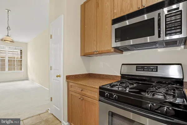 $3,150 | 2664 Manhattan Place, Unit 105, Vienna, VA 22180