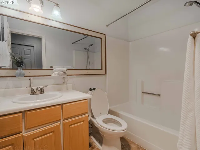 $273,000 | 9455 Southwest 146th Terrace, Unit D 2, Beaverton, OR 97007