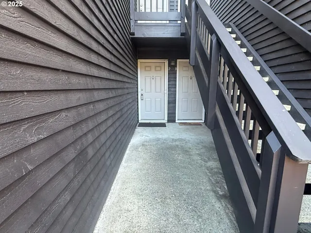 $273,000 | 9455 Southwest 146th Terrace, Unit D 2, Beaverton, OR 97007