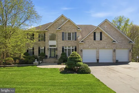$875,000 | 26 Lake Forest Drive, Elkton, MD 21921