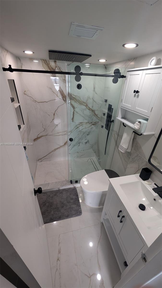 1500 Bay Road, Unit 822S Miami Beach, FL 33139 - Photo 17 of 30