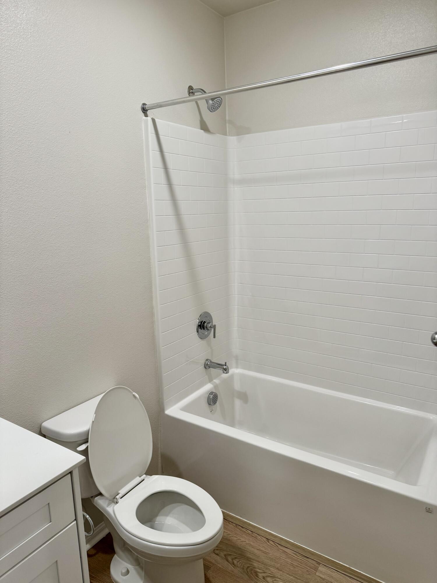 35265 Els Place Beaumont, CA 92223 - Photo 23 of 31 Guest bathroom