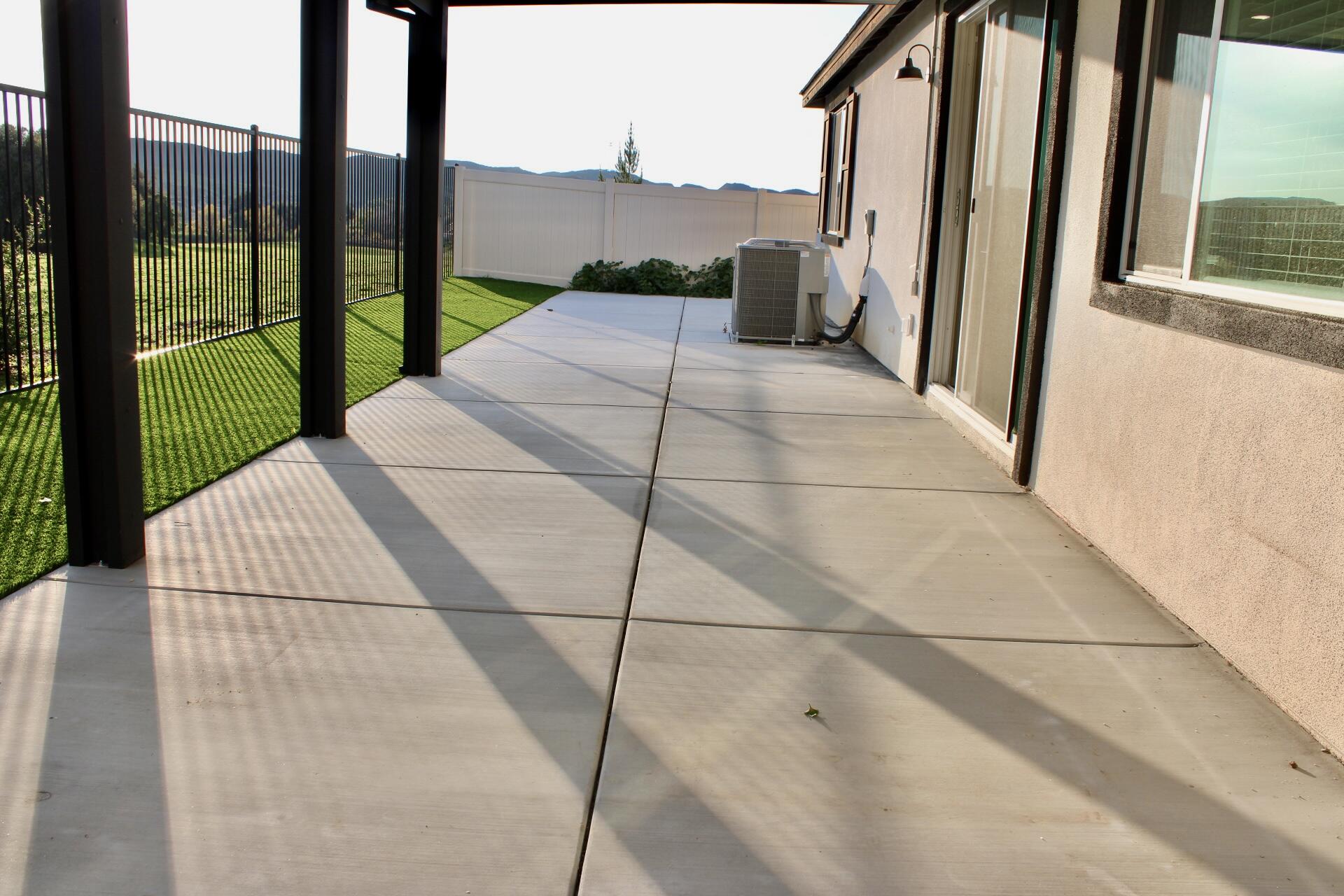 35265 Els Place Beaumont, CA 92223 - Photo 29 of 31 Patio