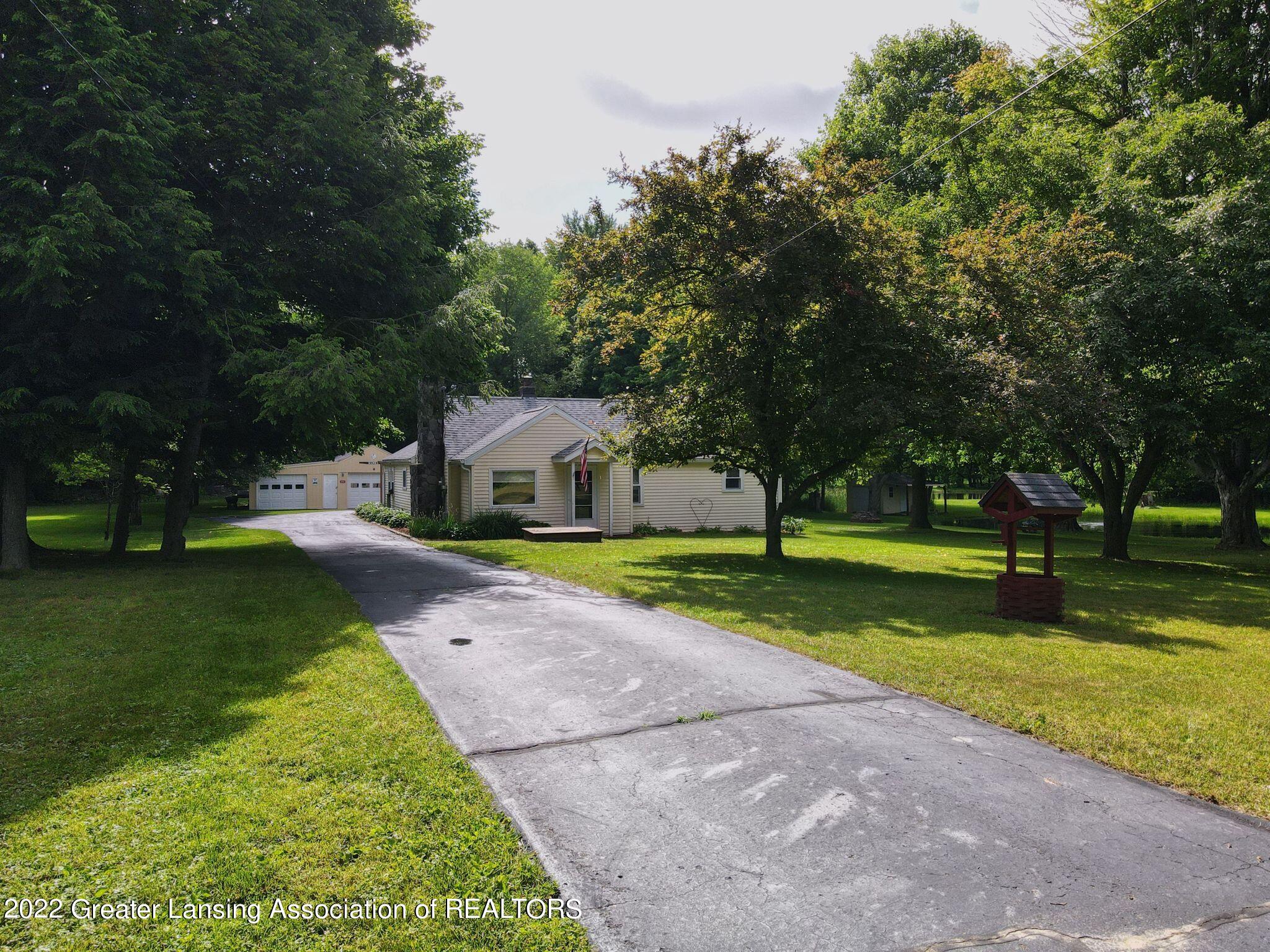 916 Grovenburg Road Holt, MI 48842 - Photo 41 of 45 1