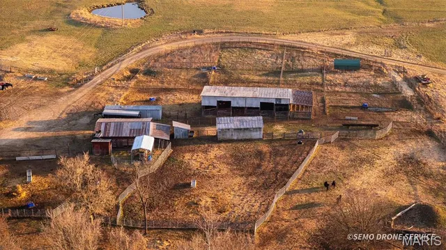 $1,600,000 | 0 Highway N Angus Lane, Patterson, MO 63956