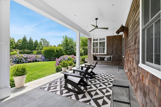 $625,000 | 10 Two Trees Lane, Water Mill, NY 11976