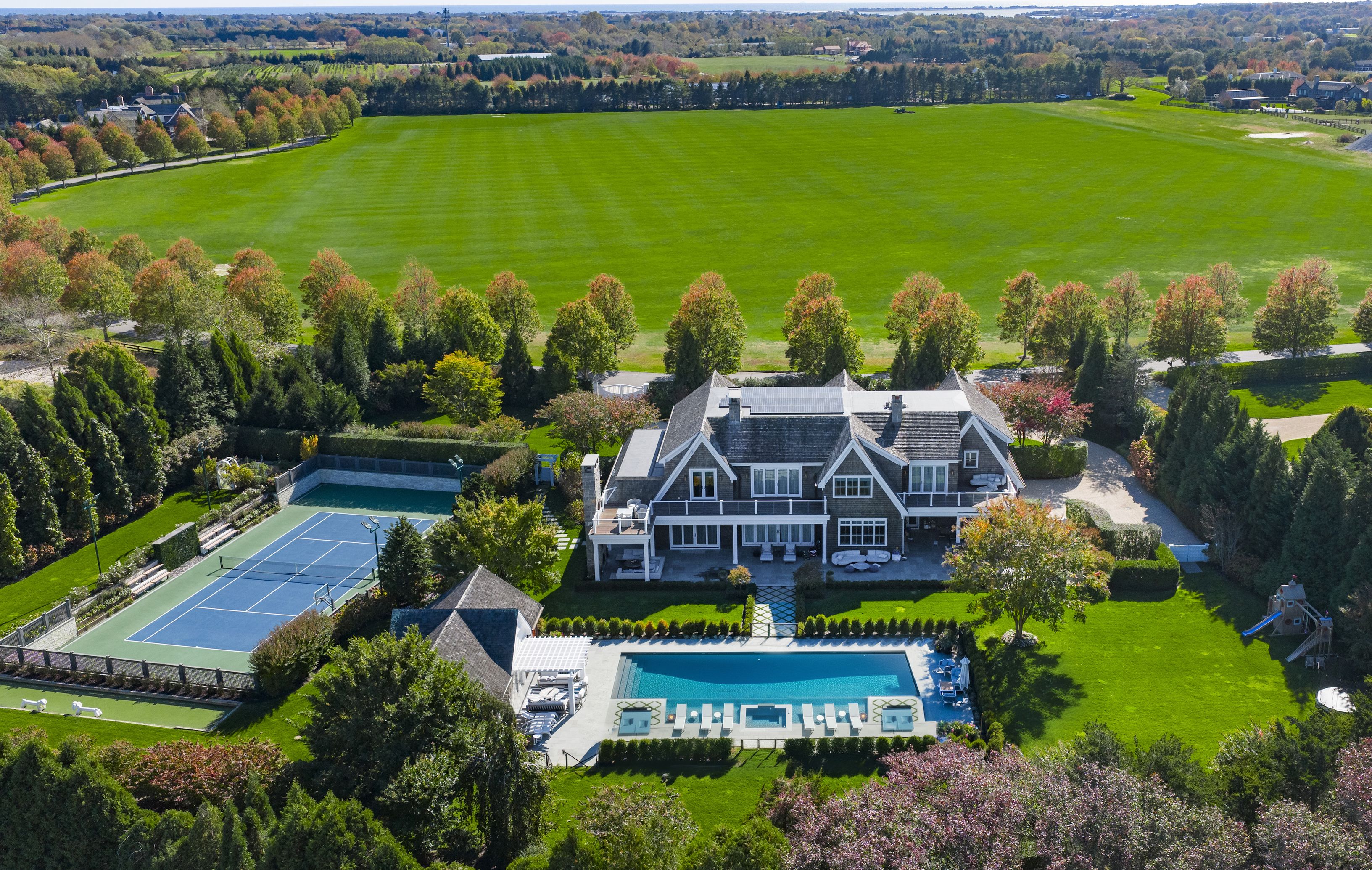 10 Two Trees Lane Water Mill, NY 11976 - Photo 2 of 78