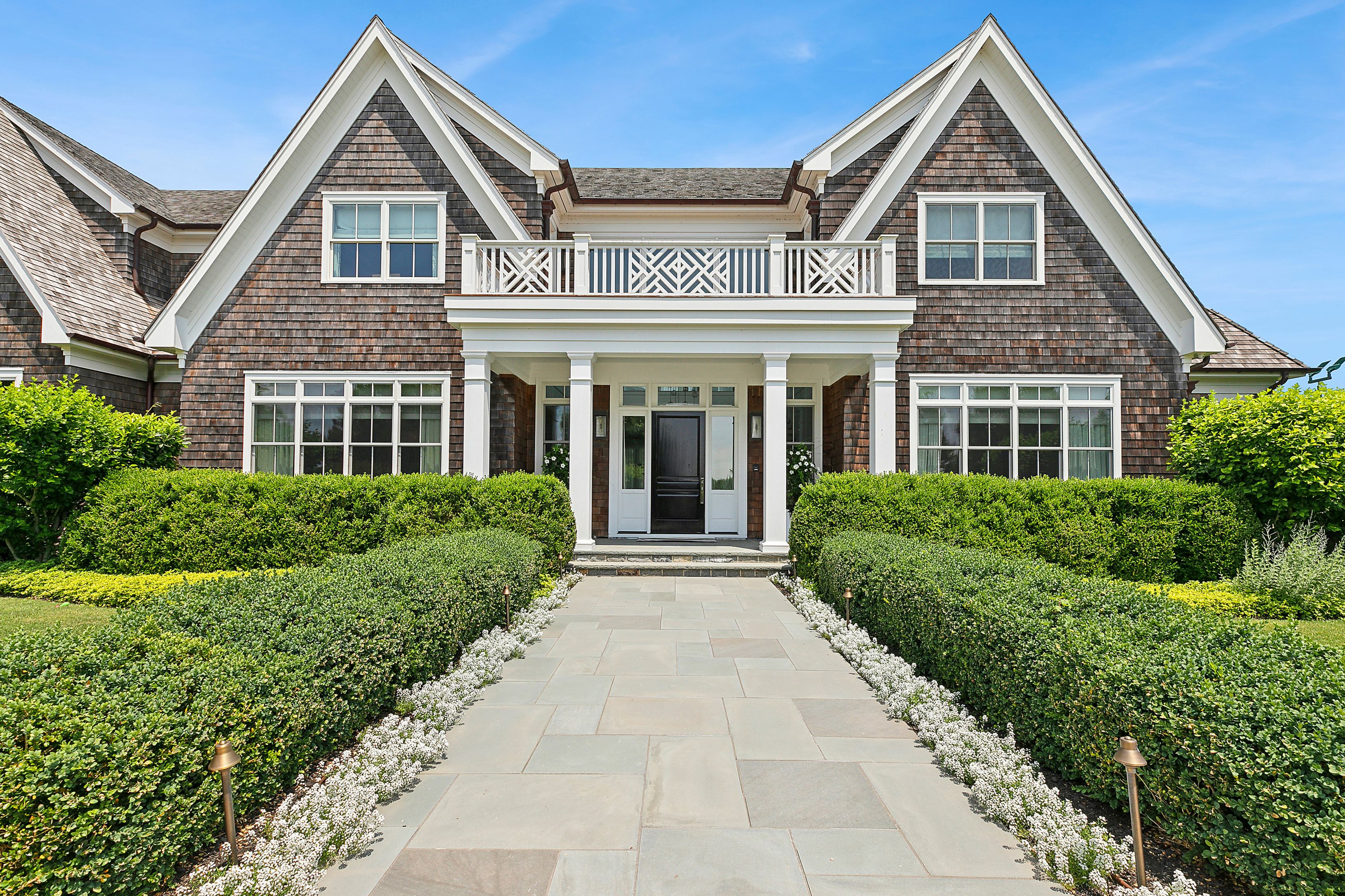 10 Two Trees Lane Water Mill, NY 11976 - Photo 3 of 78