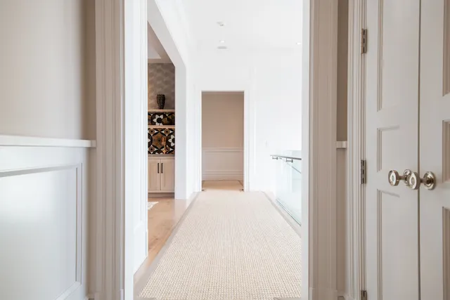 $625,000 | 10 Two Trees Lane, Water Mill, NY 11976