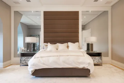 10 Two Trees Lane, Water Mill, NY 11976