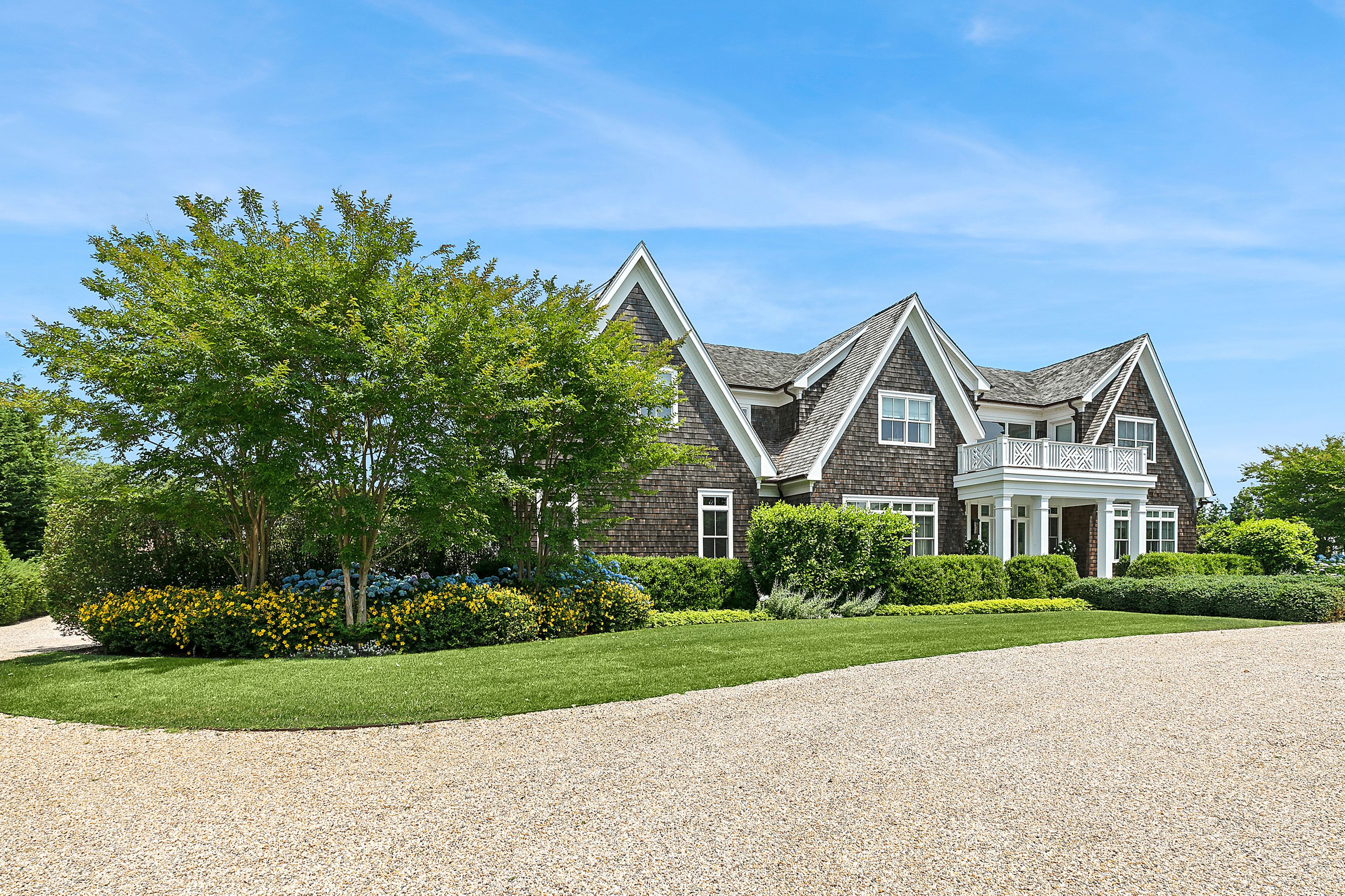 10 Two Trees Lane Water Mill, NY 11976 - Photo 5 of 78