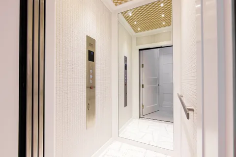 10 Two Trees Lane, Water Mill, NY 11976