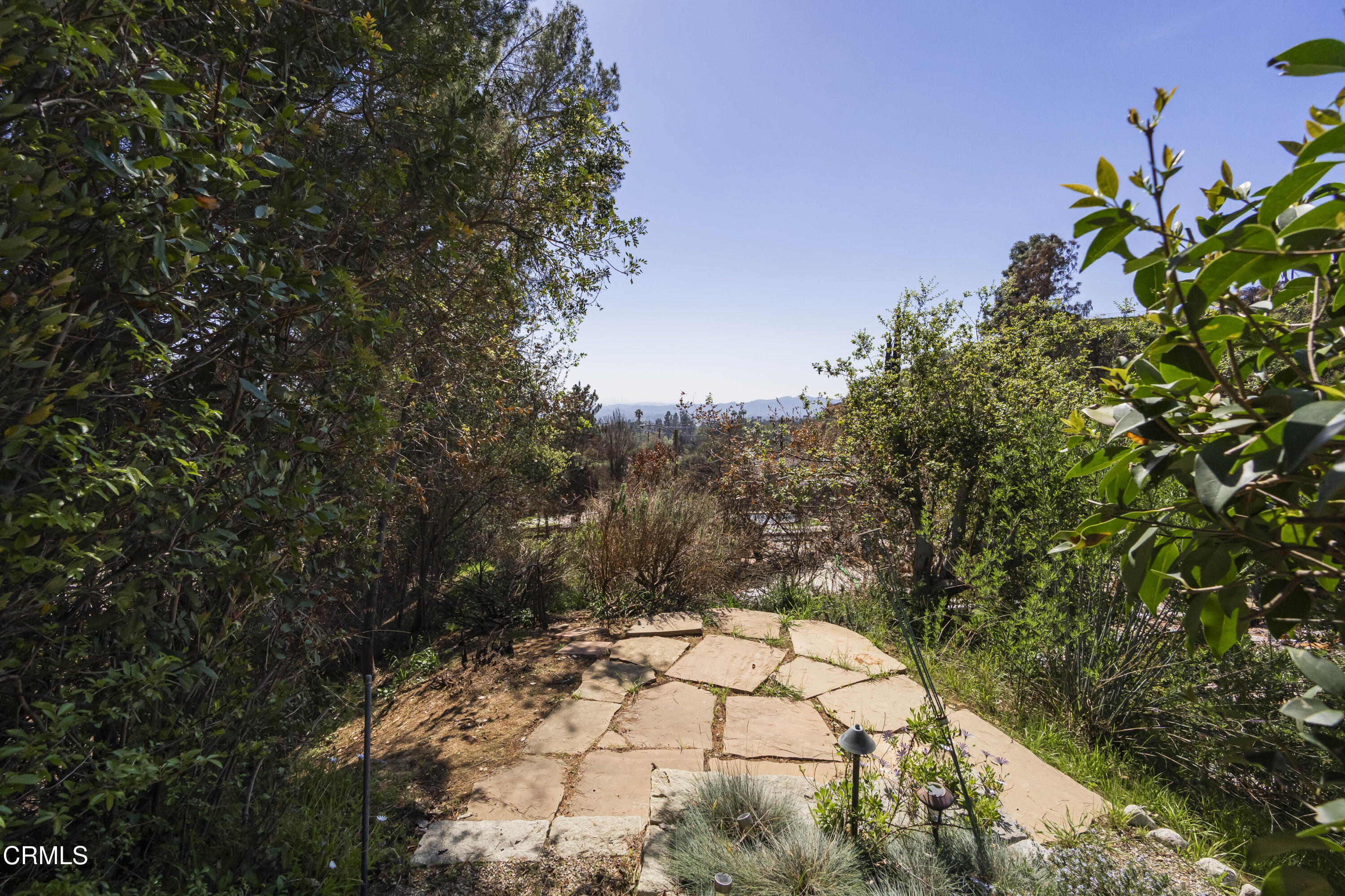 2876 Windfall Avenue Altadena, CA 91001 - Photo 23 of 37 2876 Windfall Ave Altadena-120