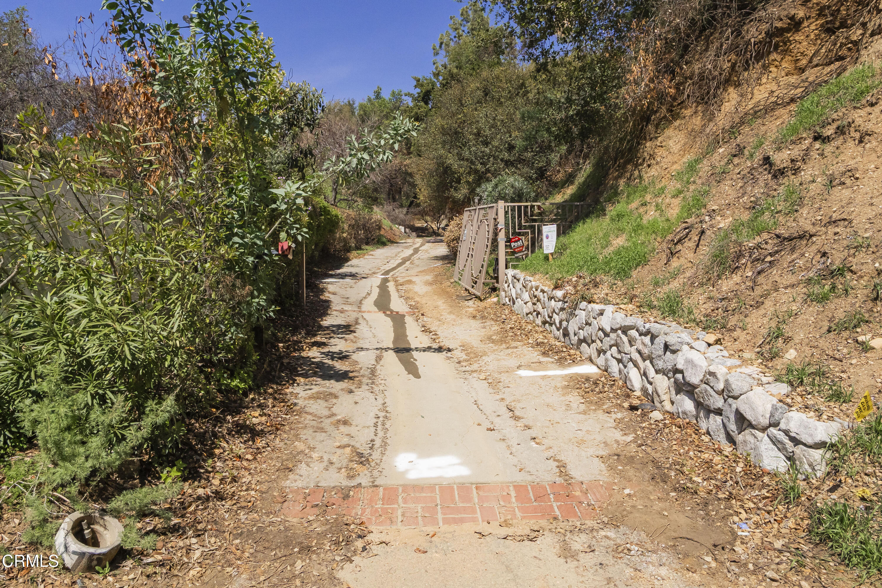 2876 Windfall Avenue Altadena, CA 91001 - Photo 6 of 37 2876 Windfall Ave Altadena-101