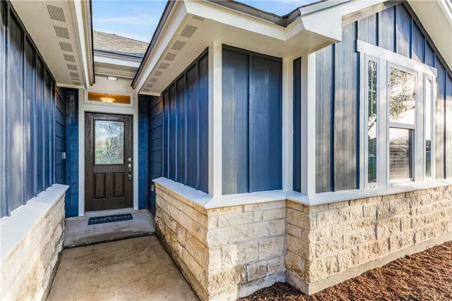 a view of an entryway door