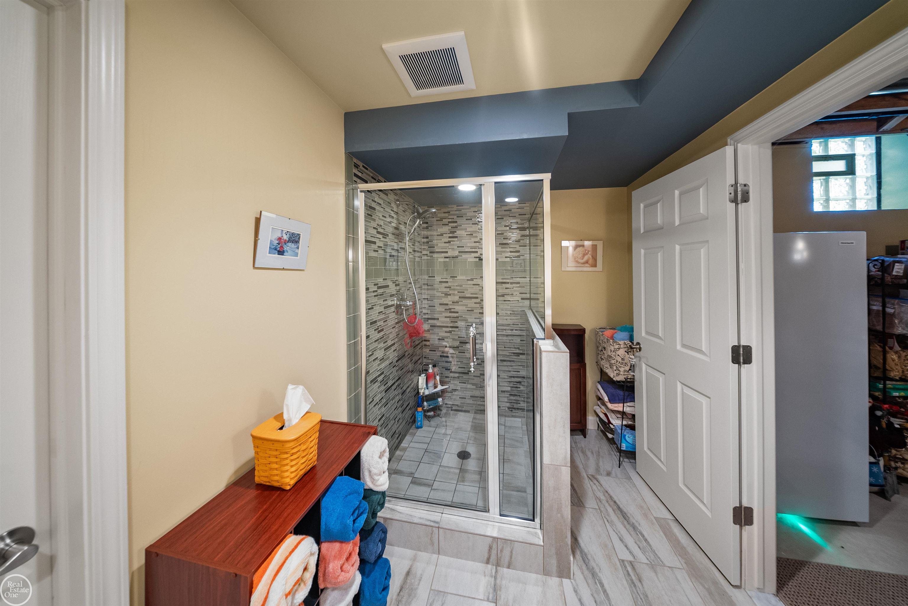 13046 Partridge Run Utica, MI 48315 - Photo 34 of 51