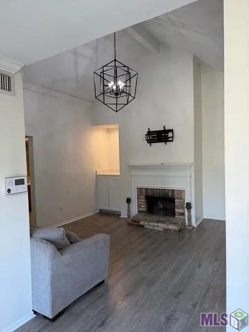 $1,300 | 8155 Jefferson Highway, Unit 203, Baton Rouge, LA 70809