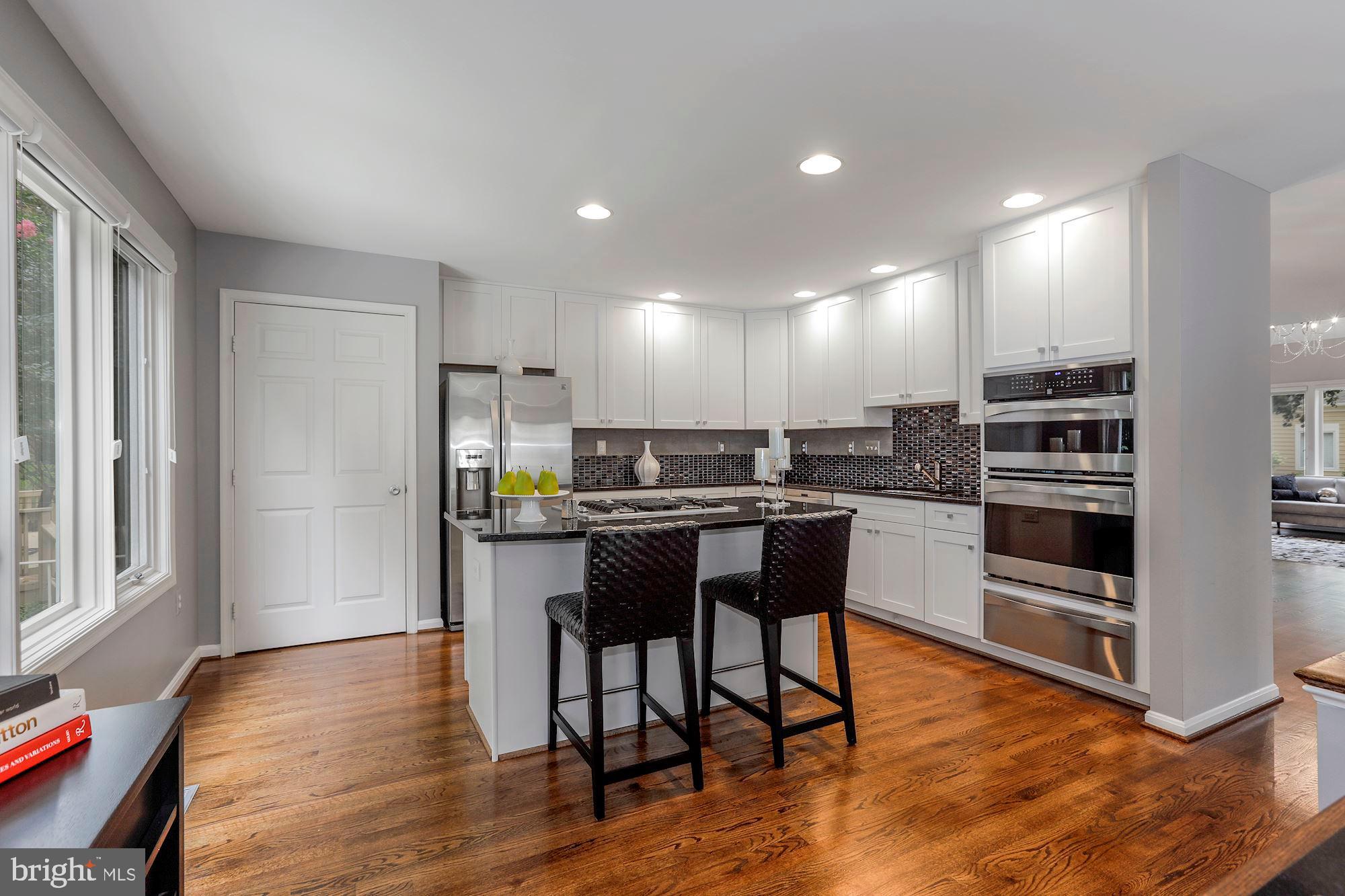 11210 Center Post Court Reston, VA 20194 - Photo 13 of 44 Gallery Image 13