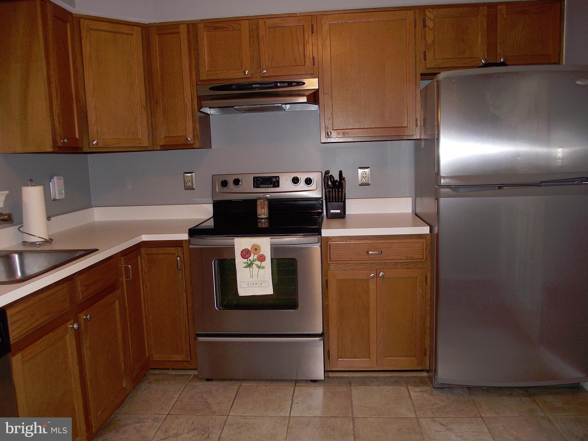 13548 Ruddy Duck Road Clifton, VA 20124 - Photo 6 of 30 Kitchen