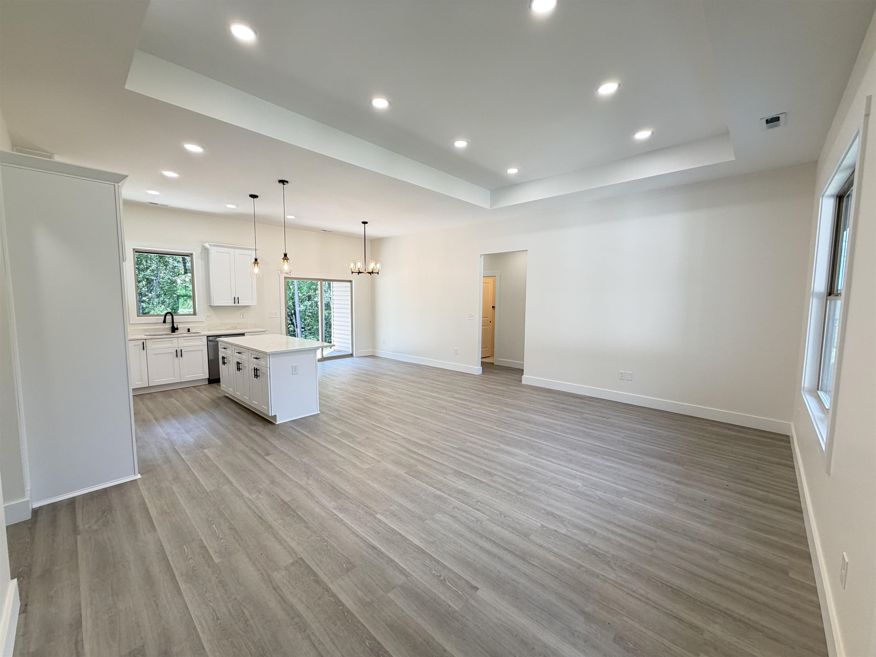 173 Susans Road Gaffney, SC 29341 - Photo 5 of 28
