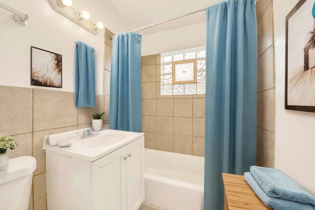 16052 Halsted Street, Unit 2 Harvey, IL 60426 - Photo 6 of 13