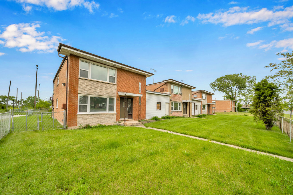 16052 Halsted Street, Unit 2 Harvey, IL 60426 - Photo 9 of 13