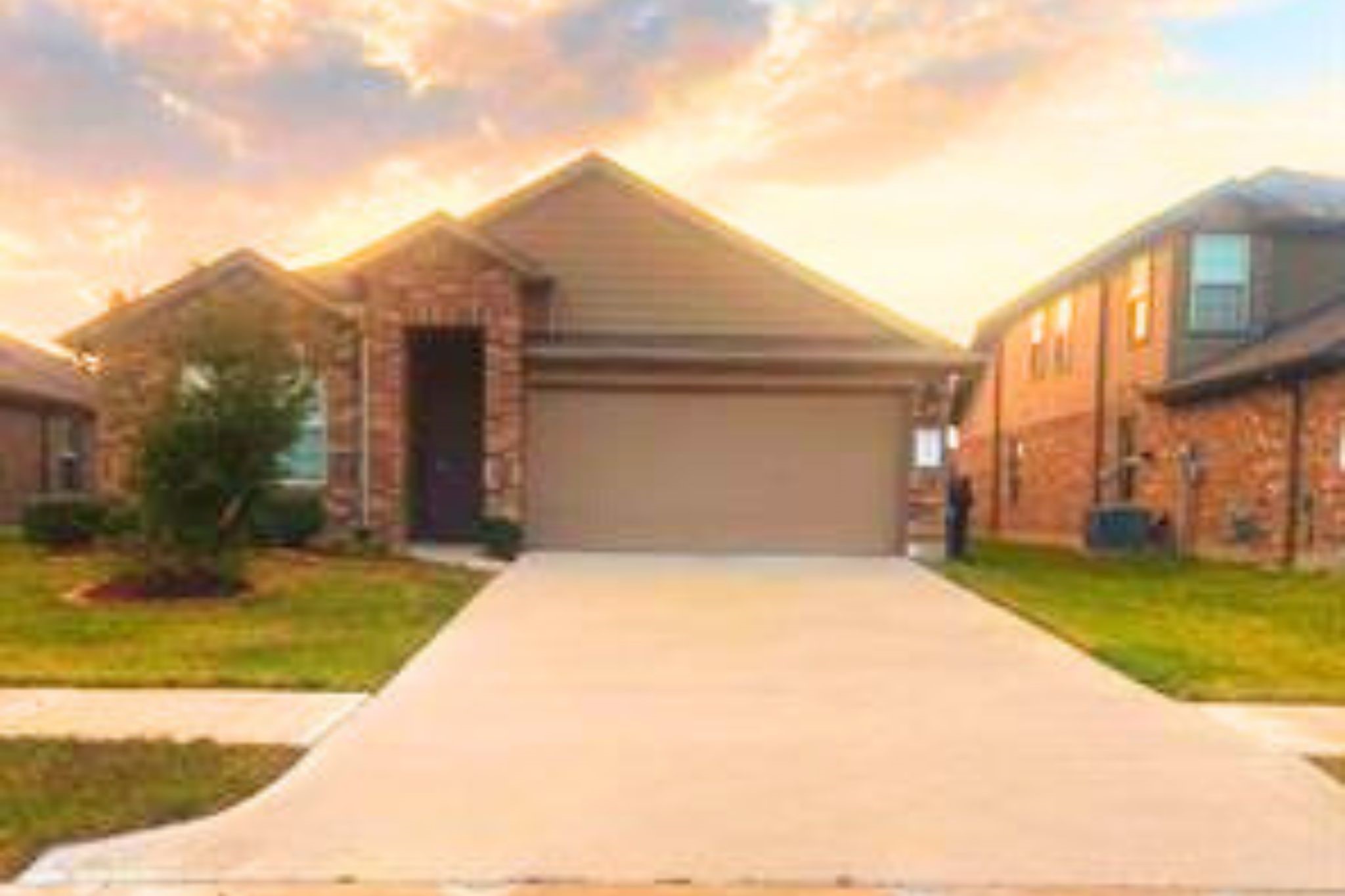 8310 Rose Petals Lane Rosharon, TX 77583 - Photo 2 of 37 Front View