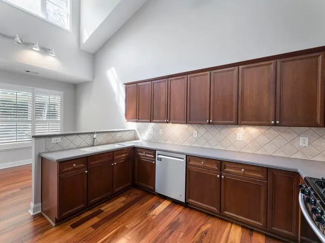 $3,400 | 820 Freedom Lane, Roswell, GA 30075