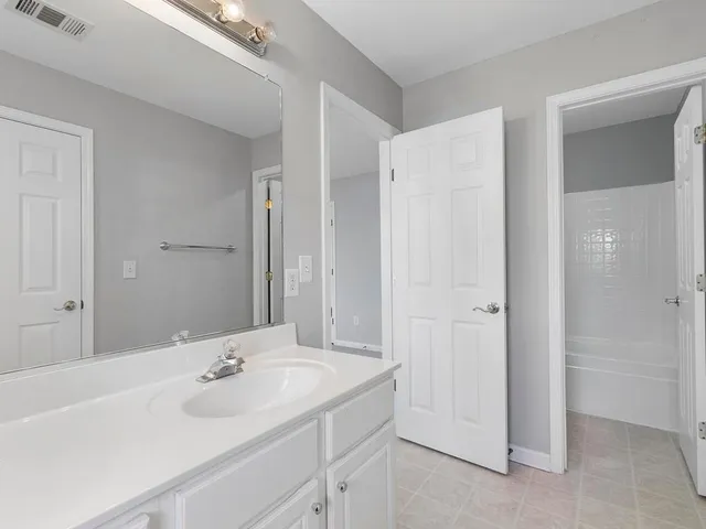 $3,400 | 820 Freedom Lane, Roswell, GA 30075