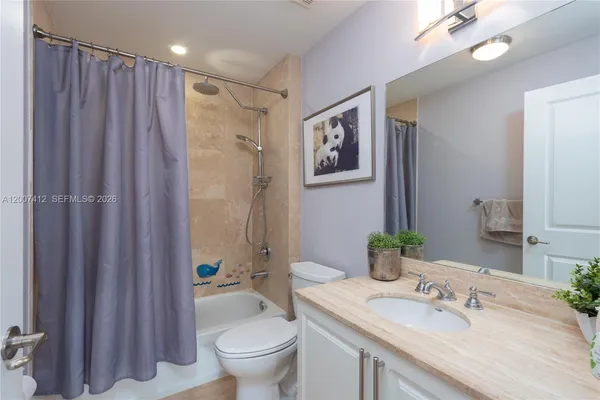 $5,685 | 1650 Galiano Street, Unit TH14, Coral Gables, FL 33134