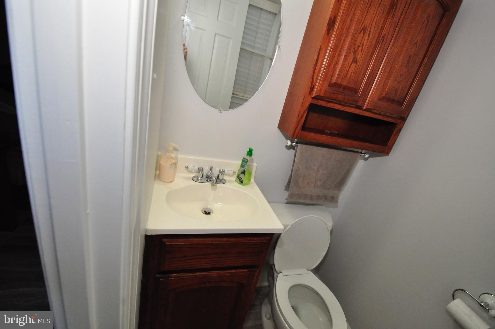 7114 Devonshire Road Alexandria, VA 22307 - Photo 12 of 27 Half bath