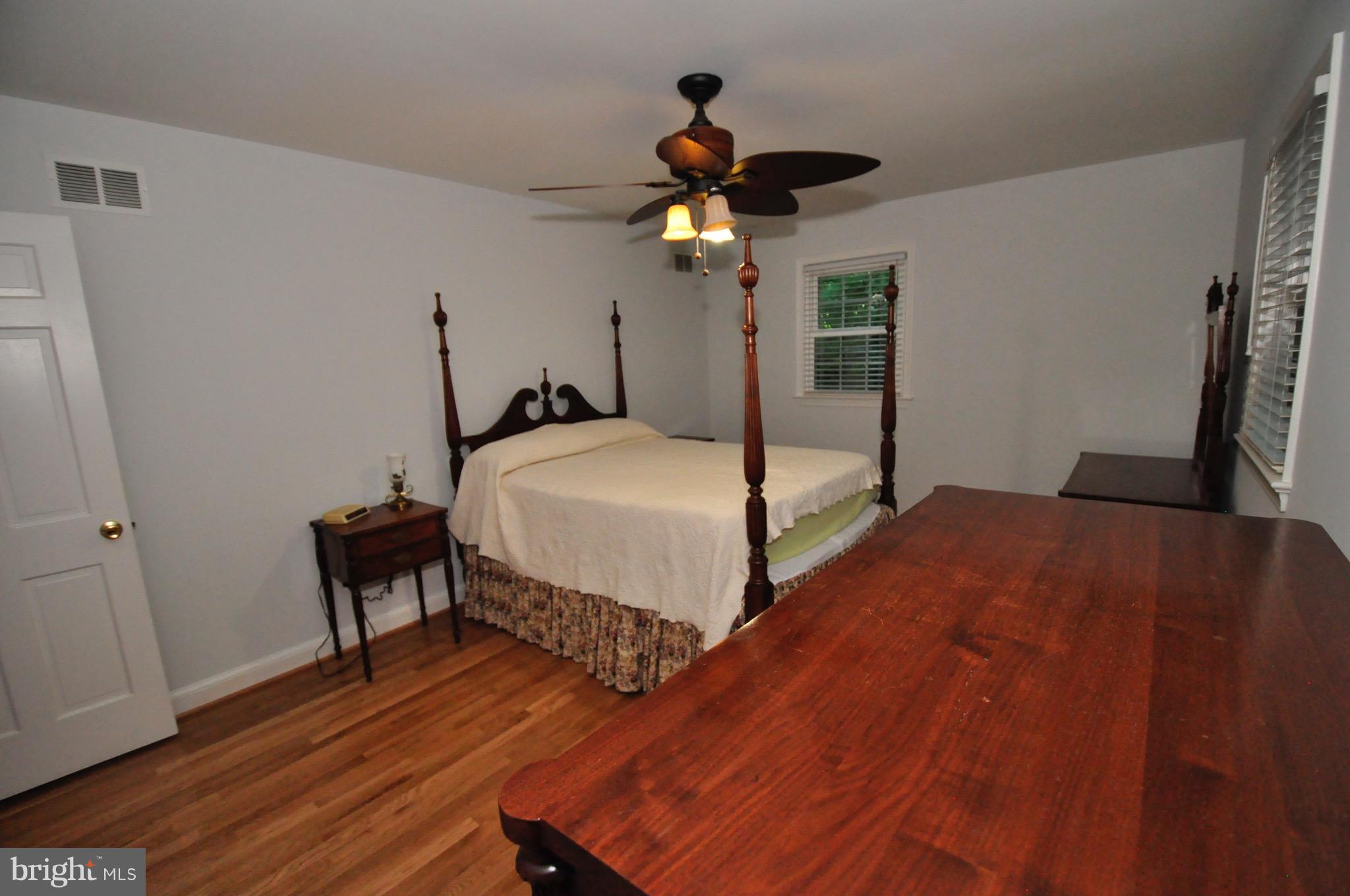 7114 Devonshire Road Alexandria, VA 22307 - Photo 18 of 27 Bedroom