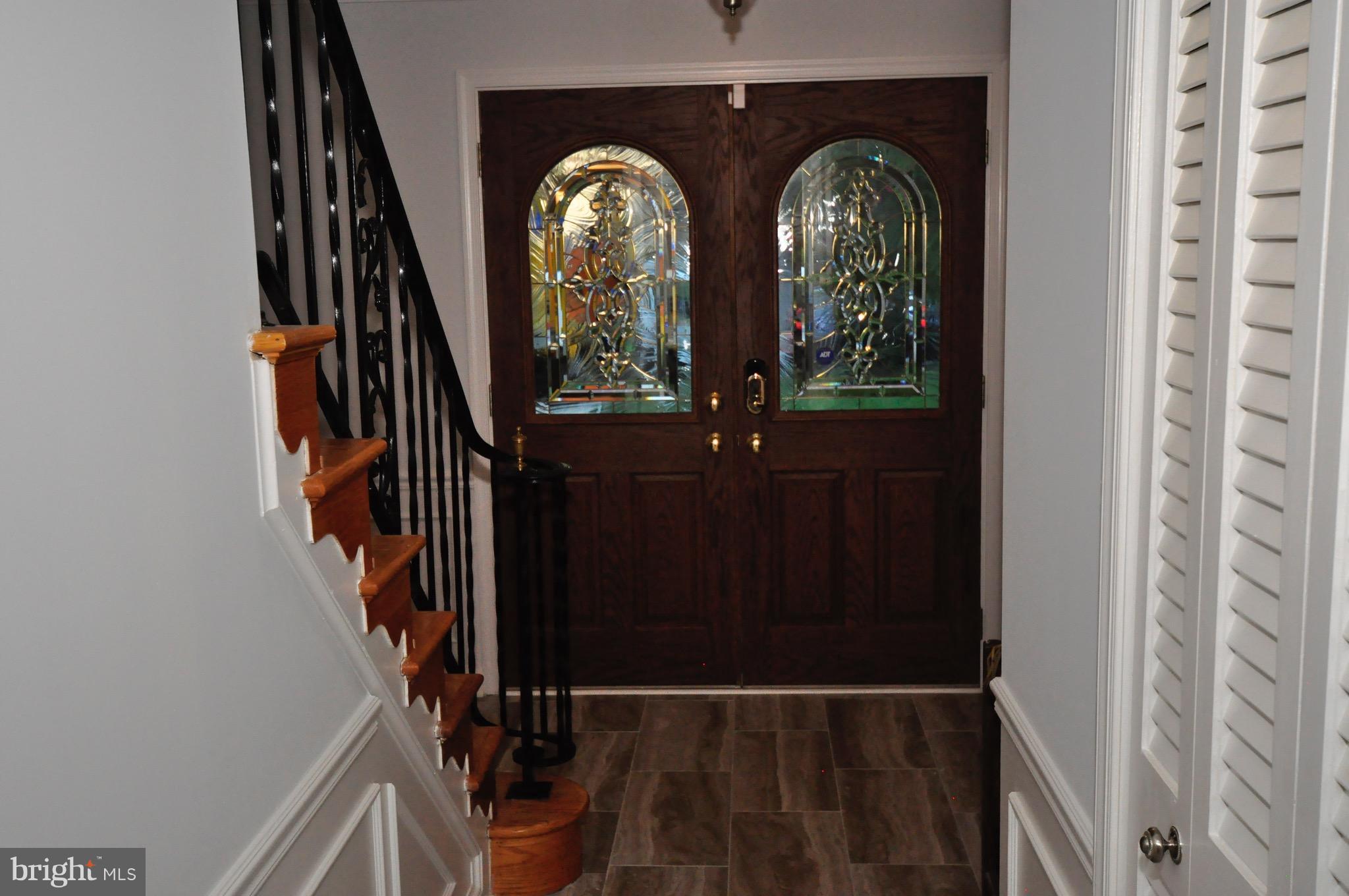 7114 Devonshire Road Alexandria, VA 22307 - Photo 3 of 27 Interior (General)