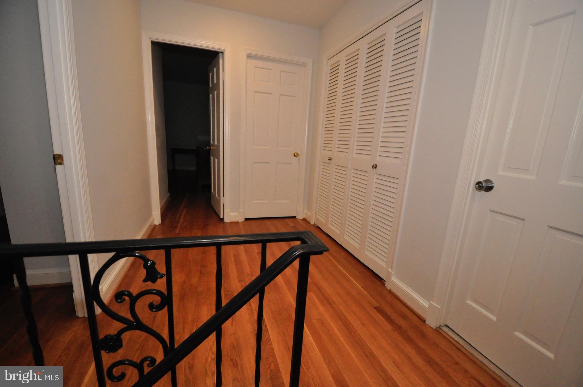 7114 Devonshire Road Alexandria, VA 22307 - Photo 22 of 27 Interior (General)