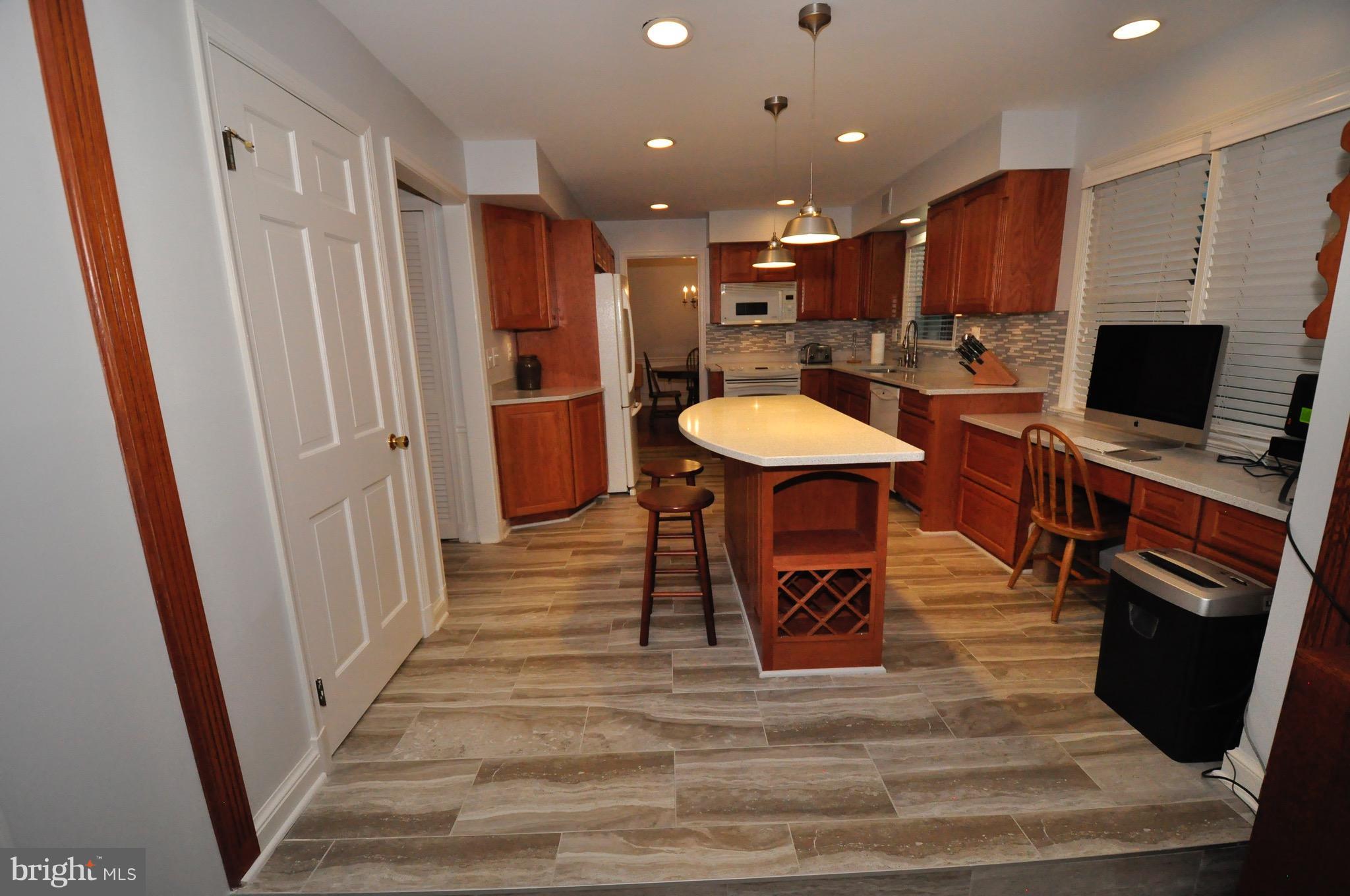 7114 Devonshire Road Alexandria, VA 22307 - Photo 7 of 27 Kitchen