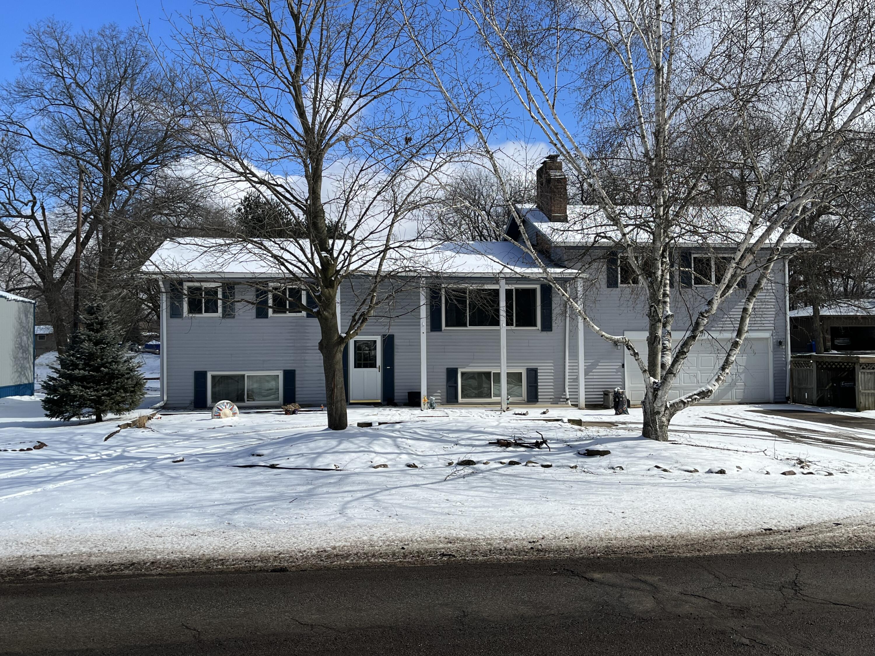 3371 Hoyer Road Michigan Center, MI 49254 - Photo 1 of 29 IMG_4783