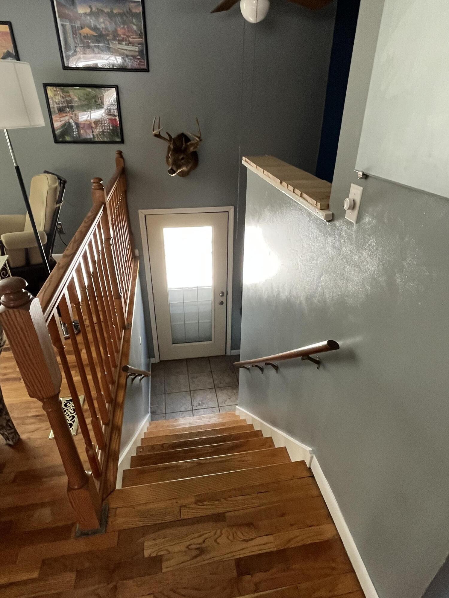 3371 Hoyer Road Michigan Center, MI 49254 - Photo 3 of 29 IMG_4804