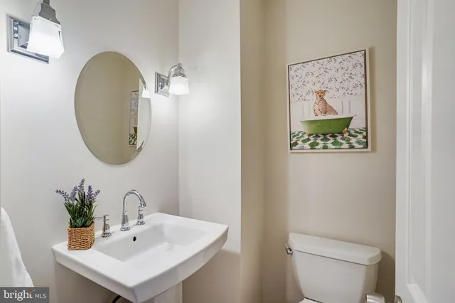 $1,100,000 | 3300 Prince William Drive, Fairfax, VA 22031