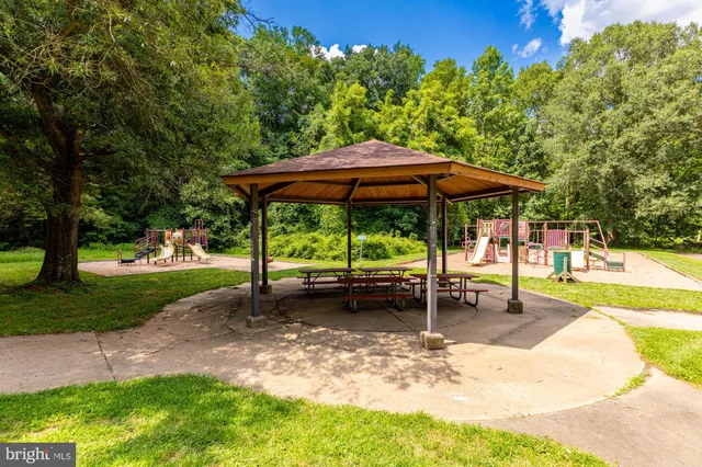 $1,100,000 | 3300 Prince William Drive, Fairfax, VA 22031