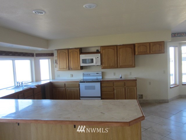 3820 Jim Smith Road Wenatchee, WA 98801 - Photo 5 of 22 Gallery Image 5