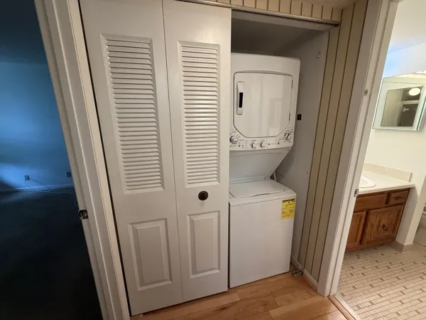 $1,800 | 6215 Coral Lake Drive, Unit 203, Pompano Beach, FL 33063